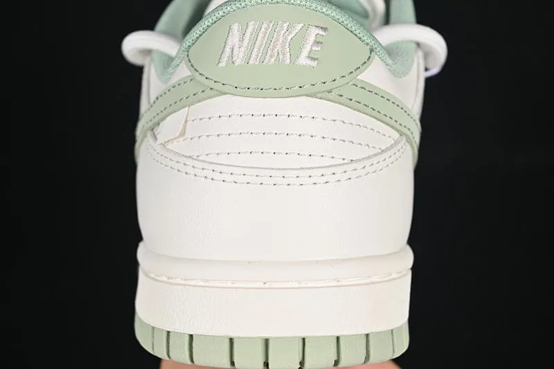 All Categories Nk SB Dunk Series Nk SB Dunk Low High-end Customized Low-top Shoes Nike SB Dunk Low "Just Do It" Straps Anniversary High-end Customized Low-top Casual Shoes WG0508-048